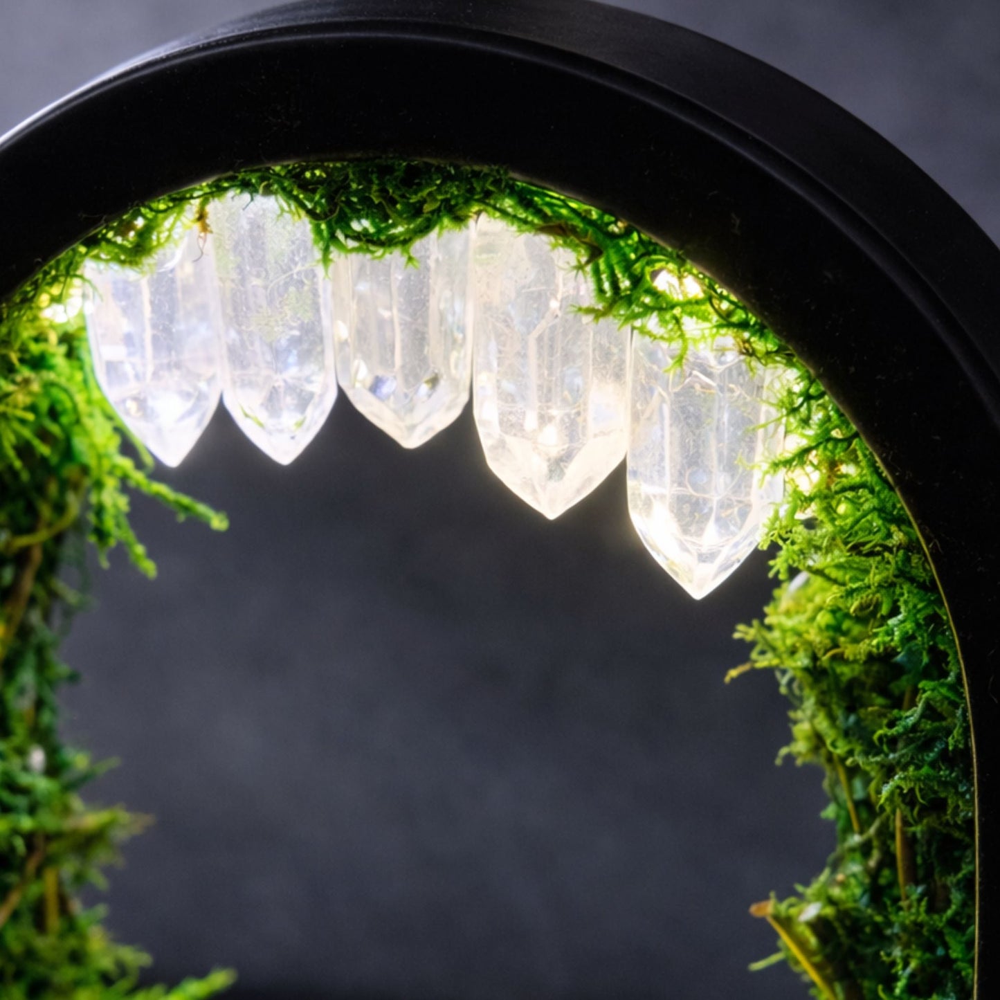 ZenCrystal – Magiczna lampa z mineralnym lasem